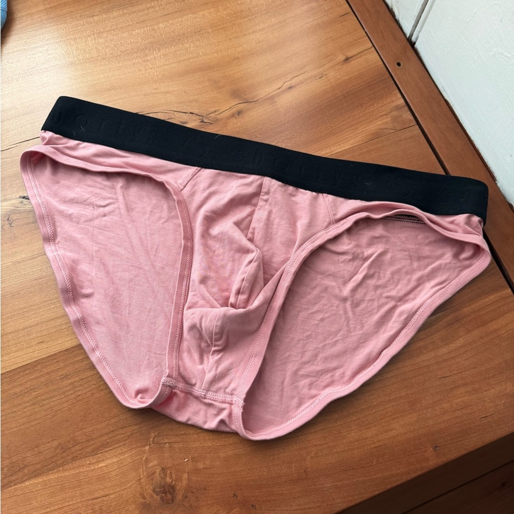 Shortys modal brief L